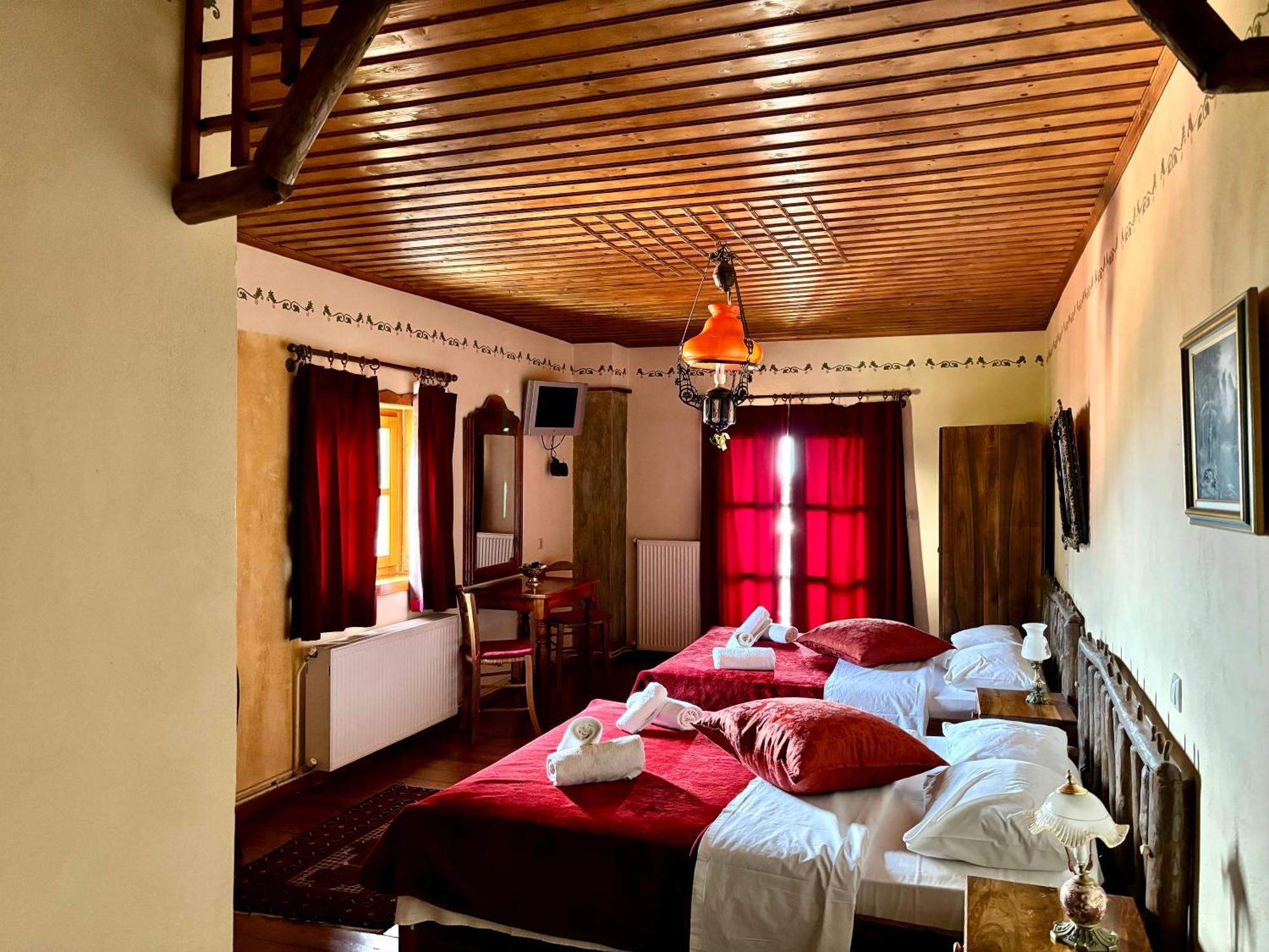 Iaspis Guesthouse Sidhirokhórion Екстериор снимка