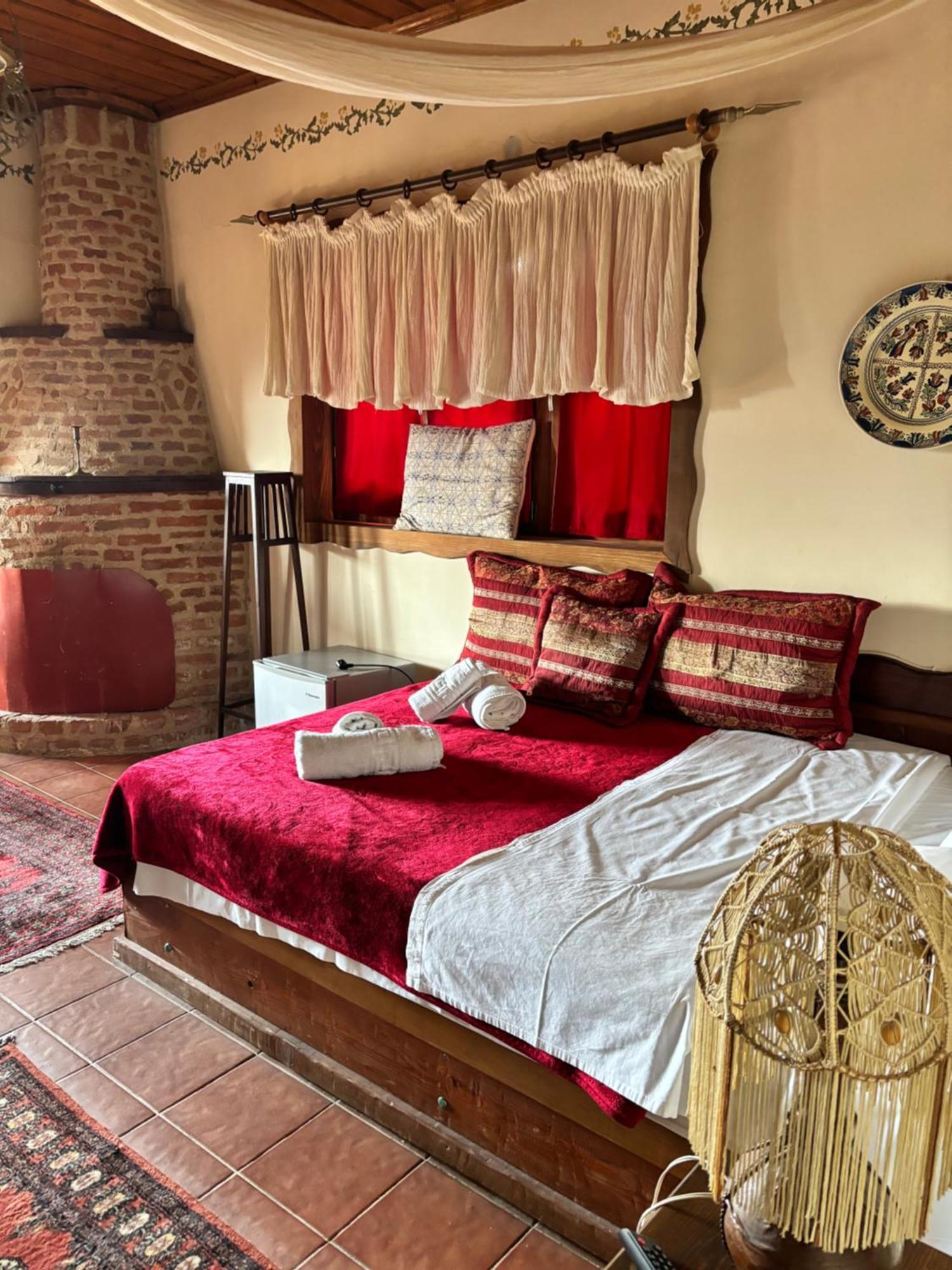 Iaspis Guesthouse Sidhirokhórion Екстериор снимка